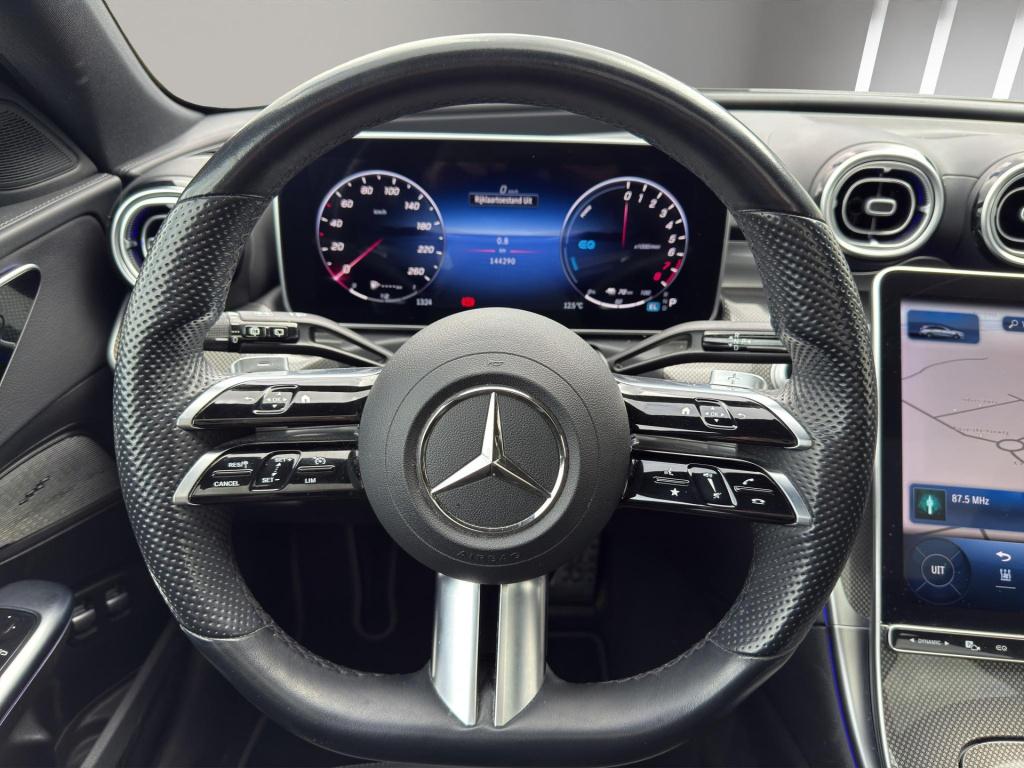 Mercedes-Benz C-Klasse 300 e amg line premium plus | pano | 360 | head -up 