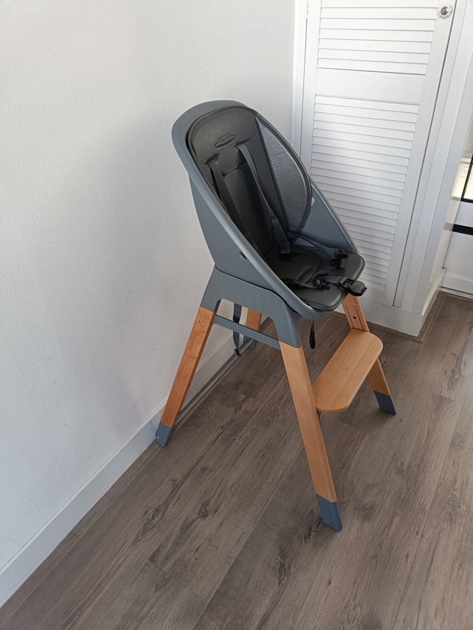 Nette kinderstoel