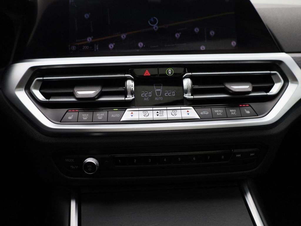 BMW 3-serie touring 320e business edition plus | automaat | lmv | navigatie