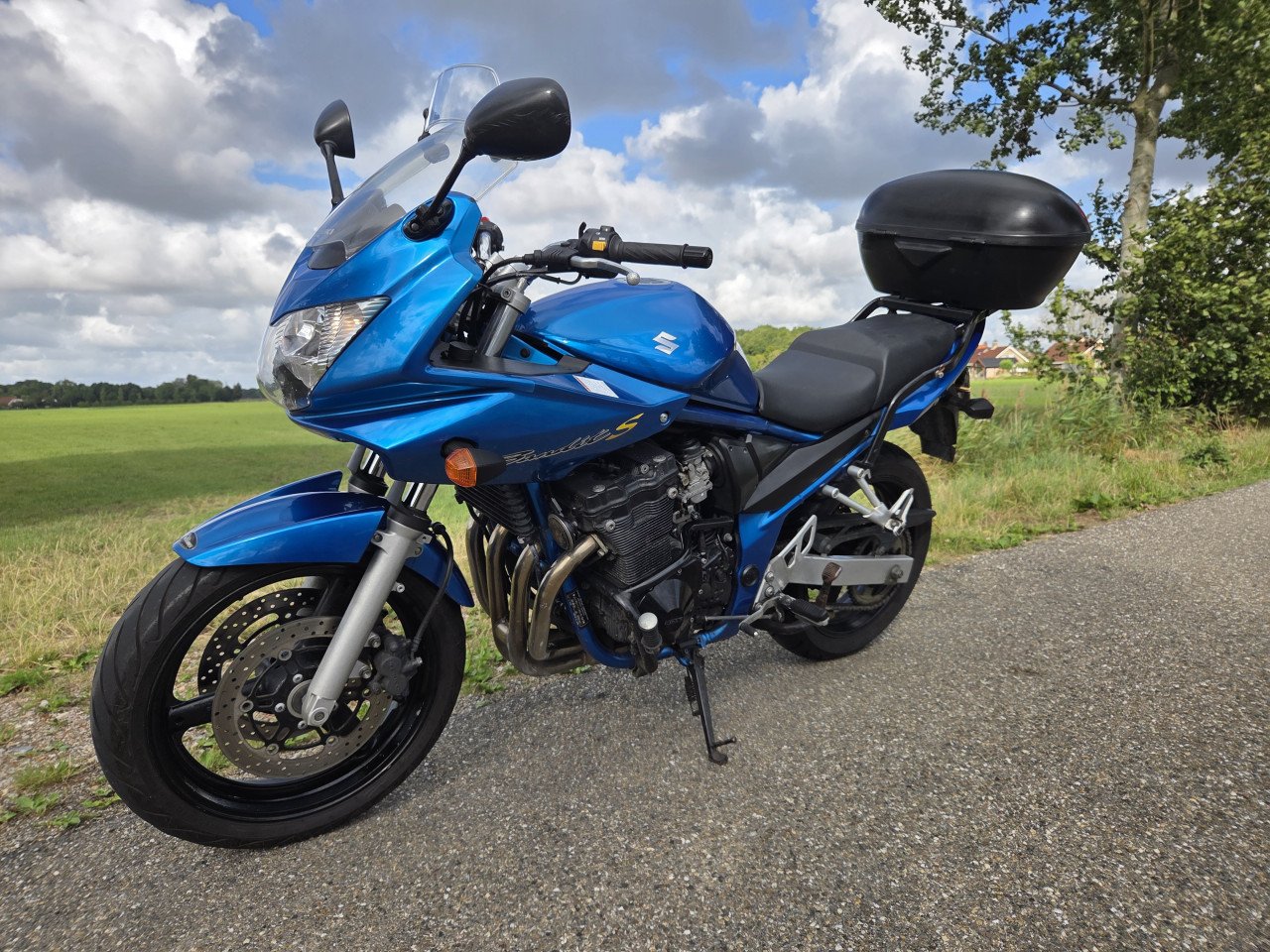 Suzuki GSF600S Bandit incl topkoffer (Inruil mogelijk)