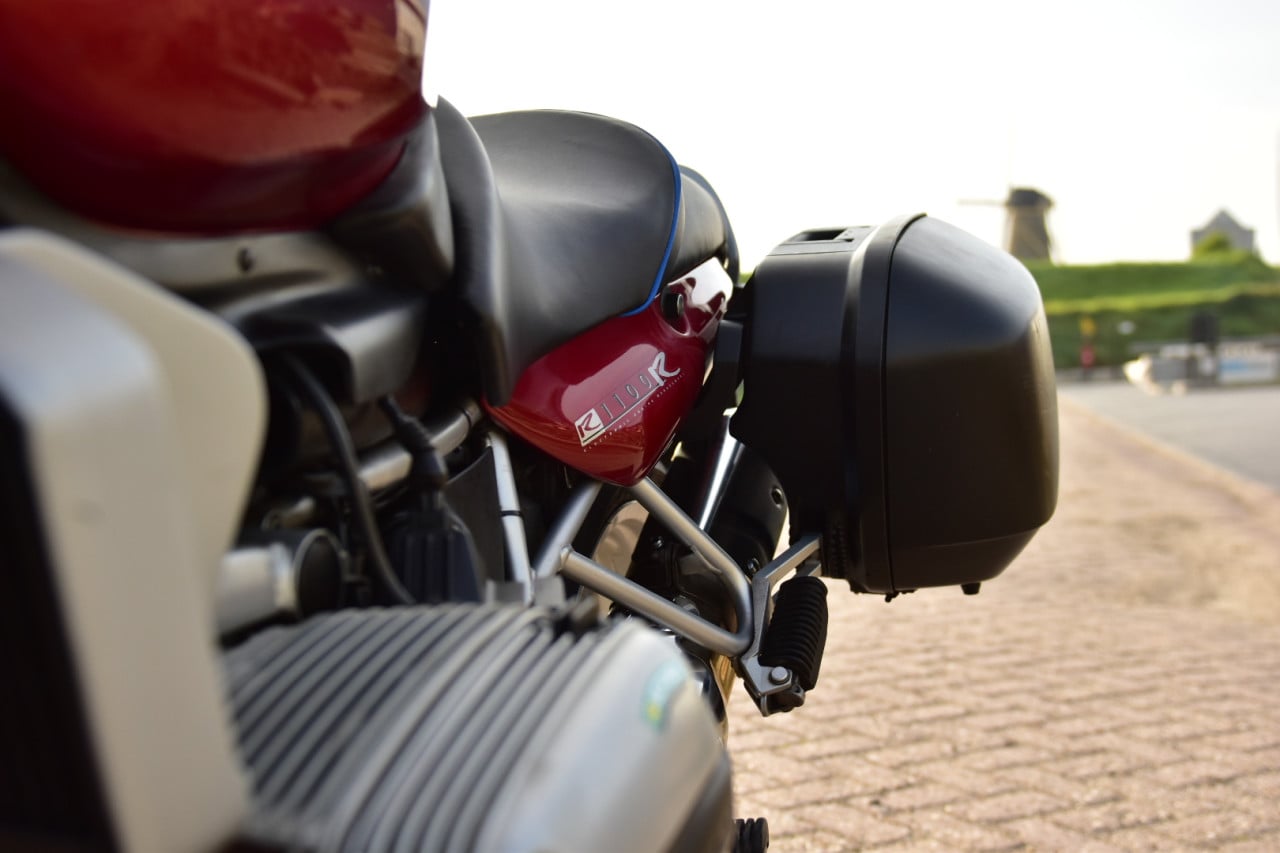 BMW R1100 R (2001)