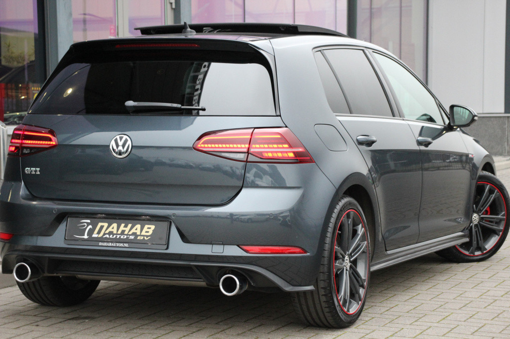 Volkswagen Golf 2.0 tsi gti | pano. | dynaudio