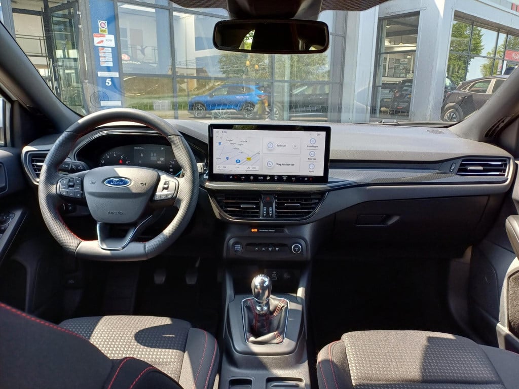 Ford Focus wagon 1.0 ecoboost hybrid st line