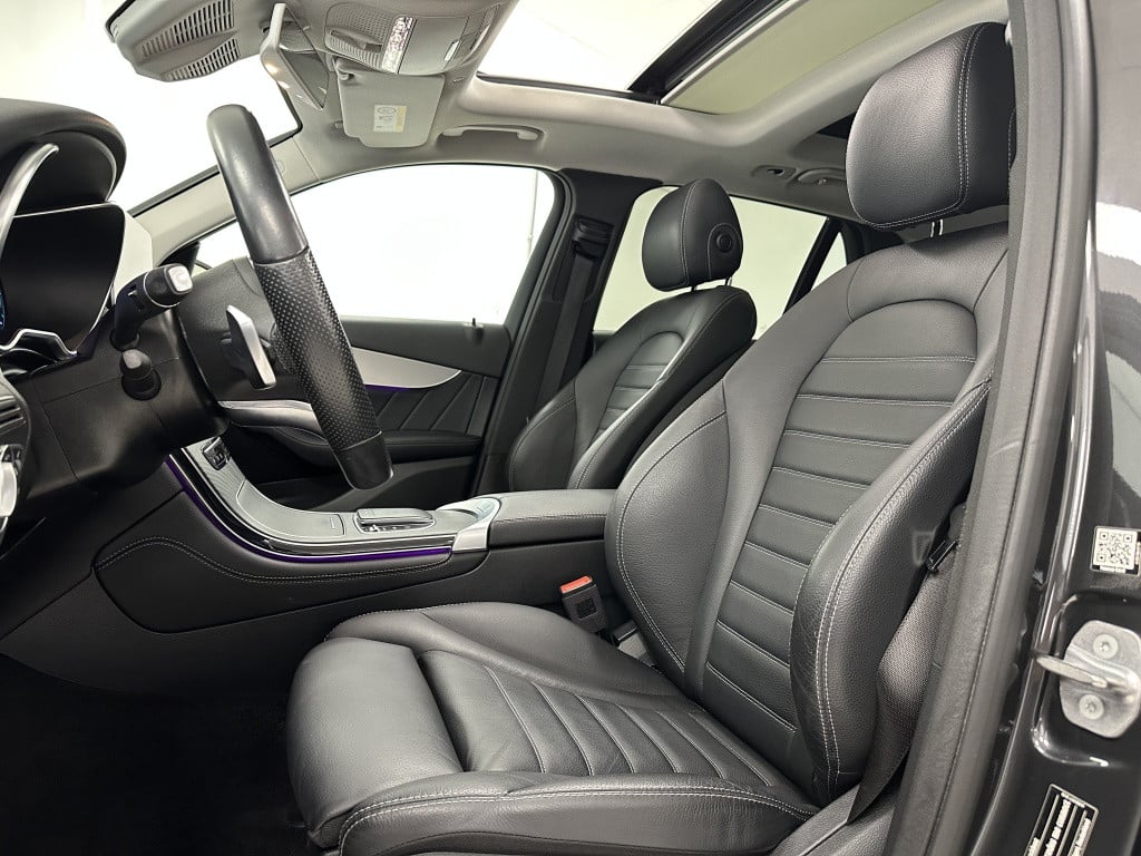 Mercedes-Benz Glc 300e 4m. amg premium plus | luchtvering | burmester | hea