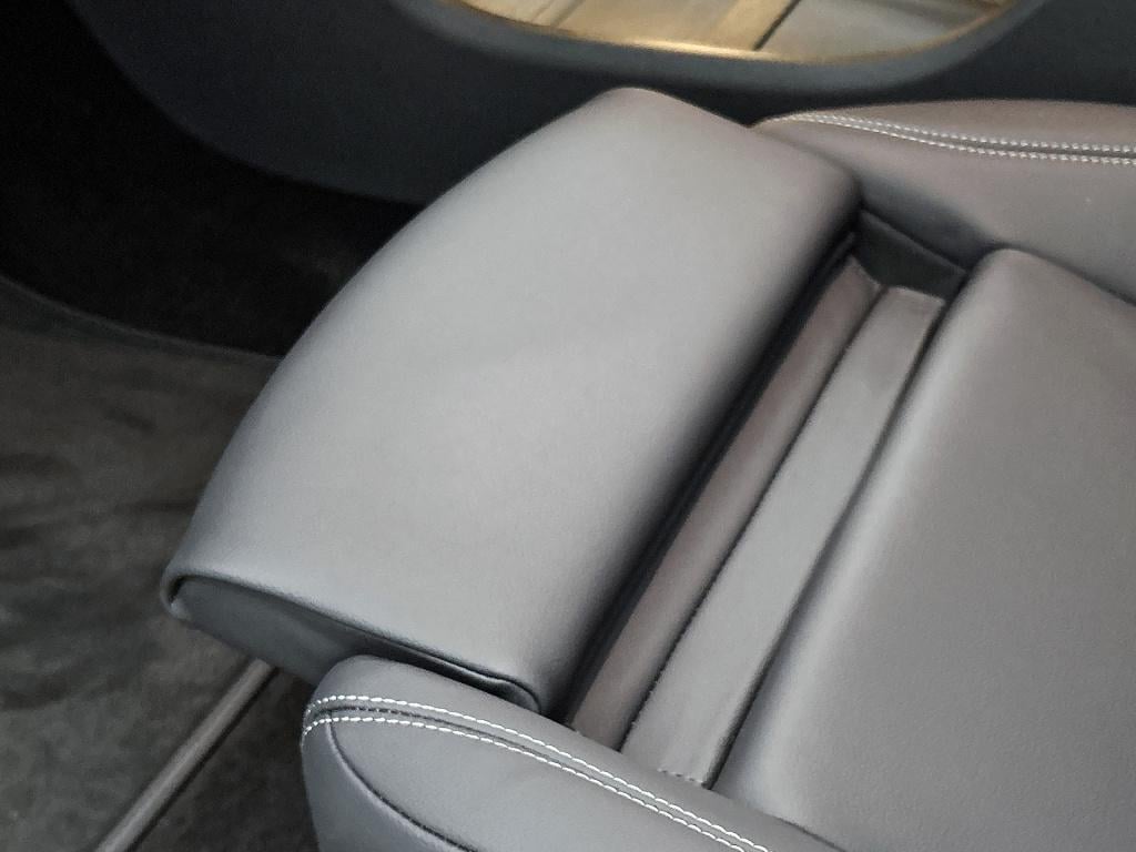 Mercedes-Benz Cla shooting brake 200 business solution amg | premium pakket