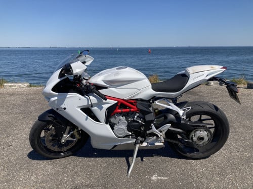 MV Agusta F3 675 2012