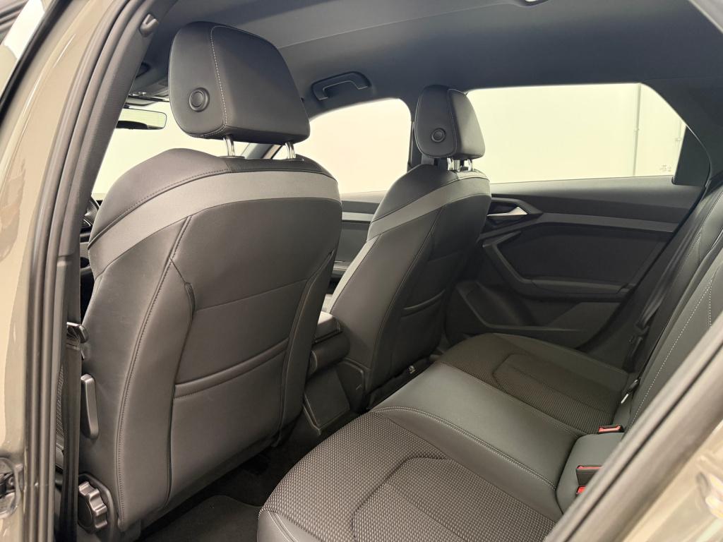 Audi A1 Sportback 35 tfsi s line | chronosgrey | keyless entry | led koplam