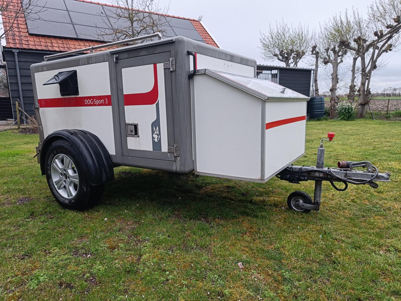 Hondenaanhanger 3 vaks (GLAWELL)