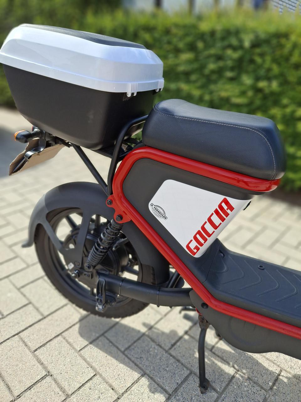 Scooter(snorscooter) AGM Goccia