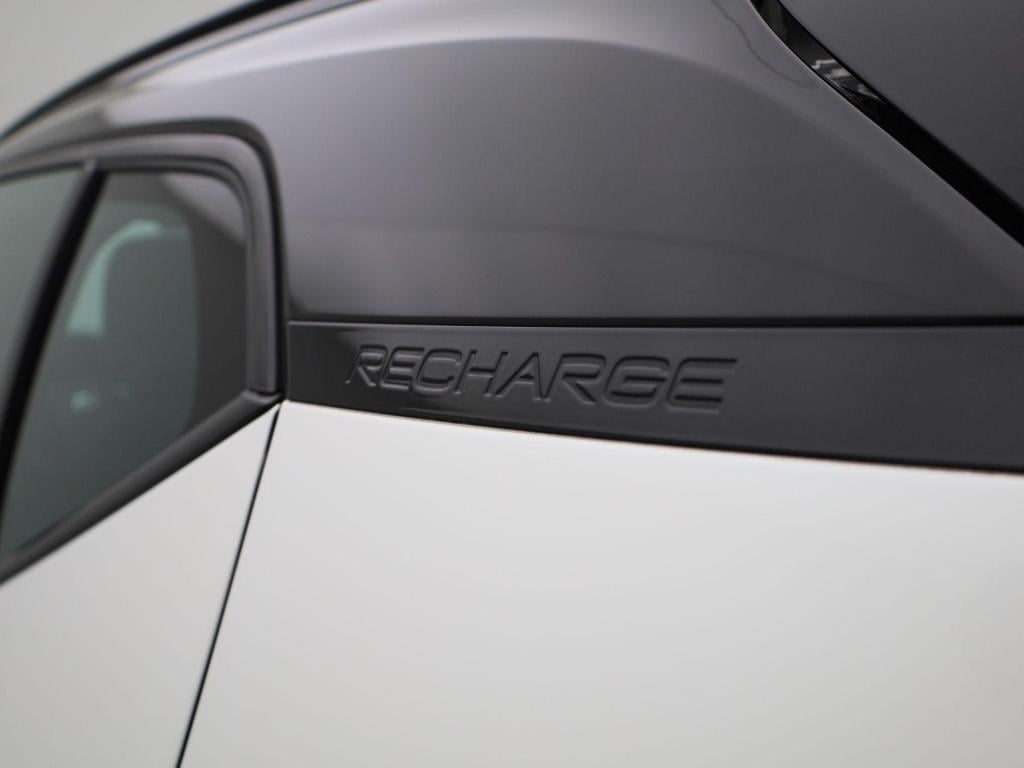 Volvo XC40 recharge p8 awd | automaat | panoramadak | apple carplay / andro