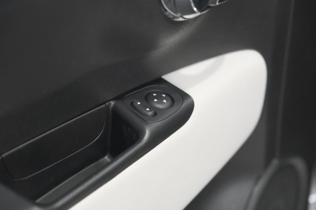 Fiat 500 C 1.0 hybrid dolcevita | apple carplay | parkeersensoren | climate