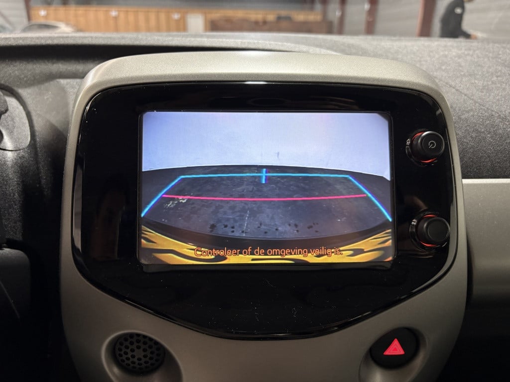 Toyota Aygo 1.0 vvt-i x-play