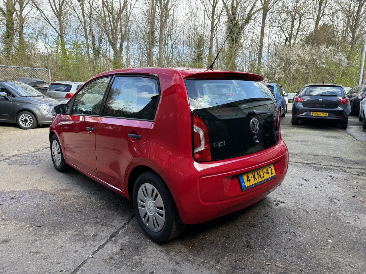 Volkswagen Up! 1.0 Move up! Bluemotion 2013| AIRCO