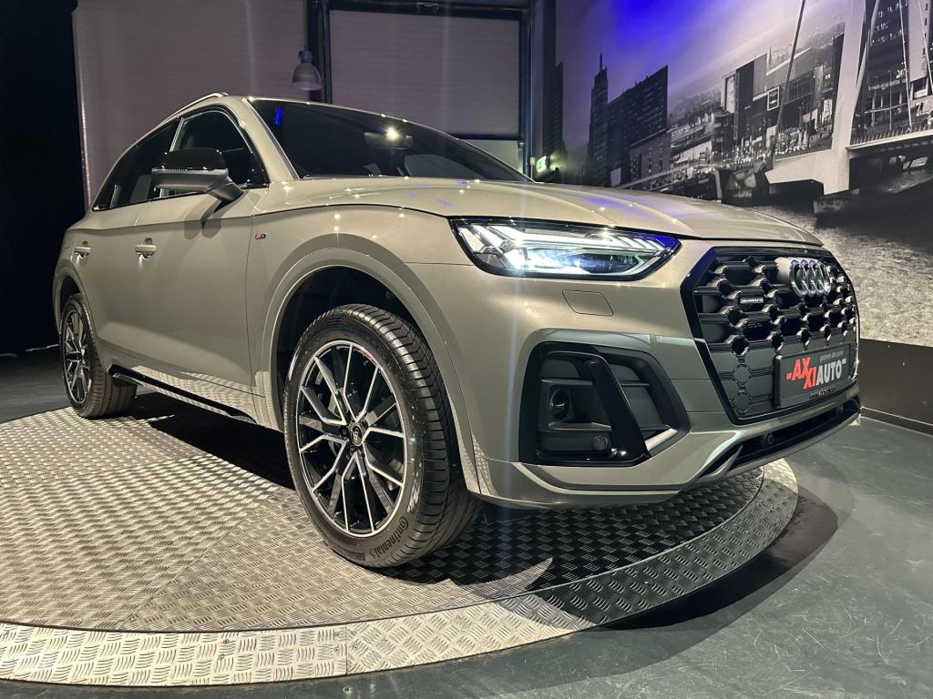 Audi Q5 50 tfsi e s edition competition *keyless*camera*chronosgrey*trekhaa