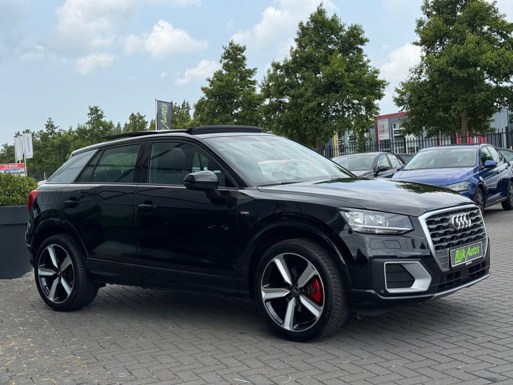Audi Q2 1.4 tfsi cod s-line * panoramadak * trekhaak * 1e eigenaar