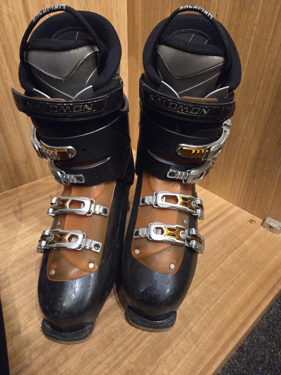Salomon skischoenen maat 29/gratis tas