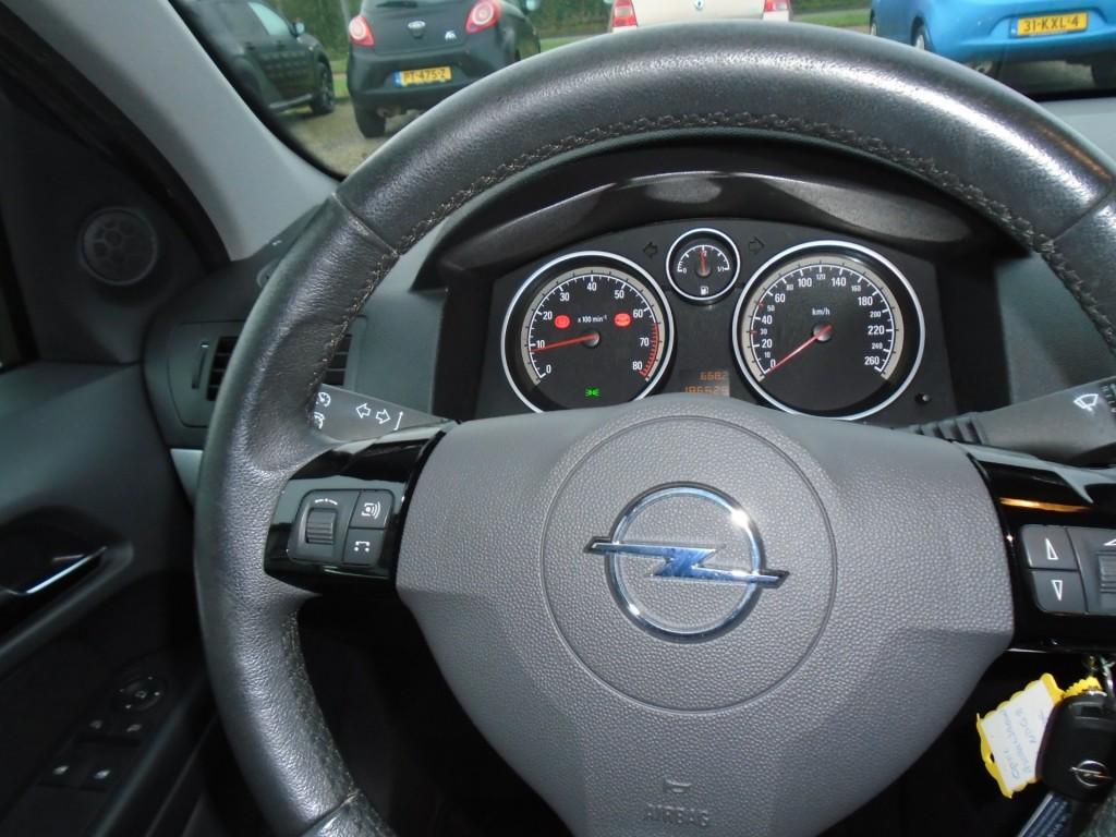 Opel Astra 1.6 cosmo