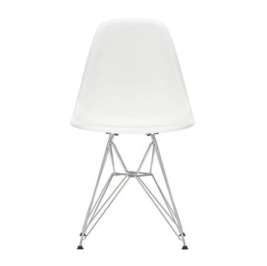 Vitra  Eames DSR stoelen en Fritz Hansen Superellipse tafel