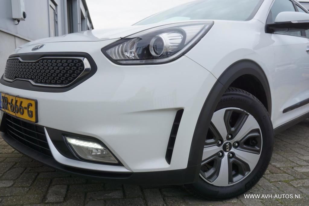 Kia Niro 1.6 gdi hybrid first edition