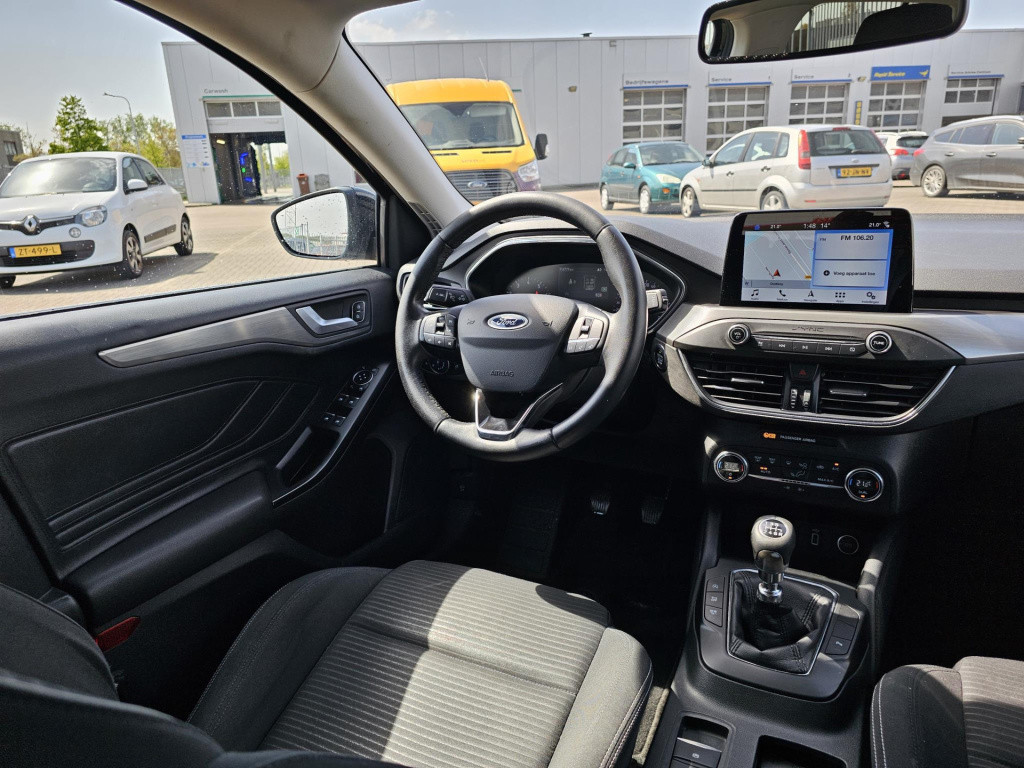 Ford Focus wagon 1.0 ecoboost titanium business