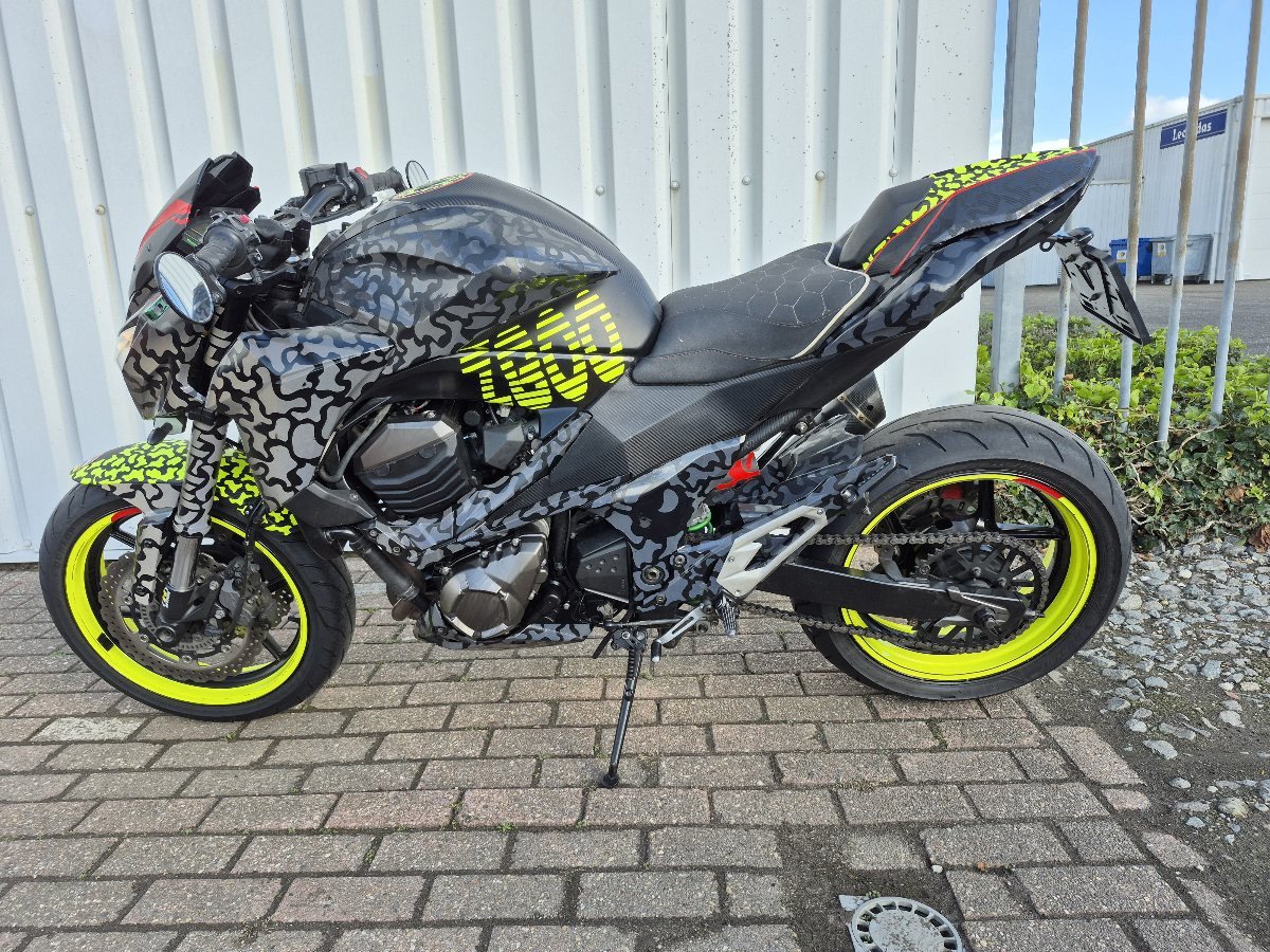 Kawasaki Z800 Performance uit 2015, boordevol extra's