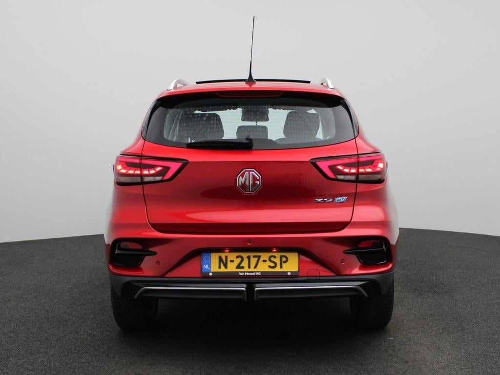 MG Zs Ev long range luxury 70 kwh