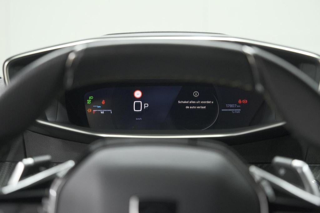 Peugeot 208 1.2 hybrid 145 e-dcs6 gt | alcantara pakket | camera | apple ca
