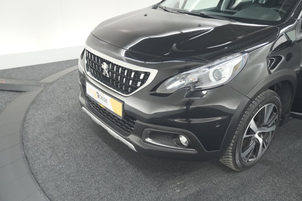 Peugeot 2008 puretech 130 gt-line | trekhaak | camera | apple carplay | par