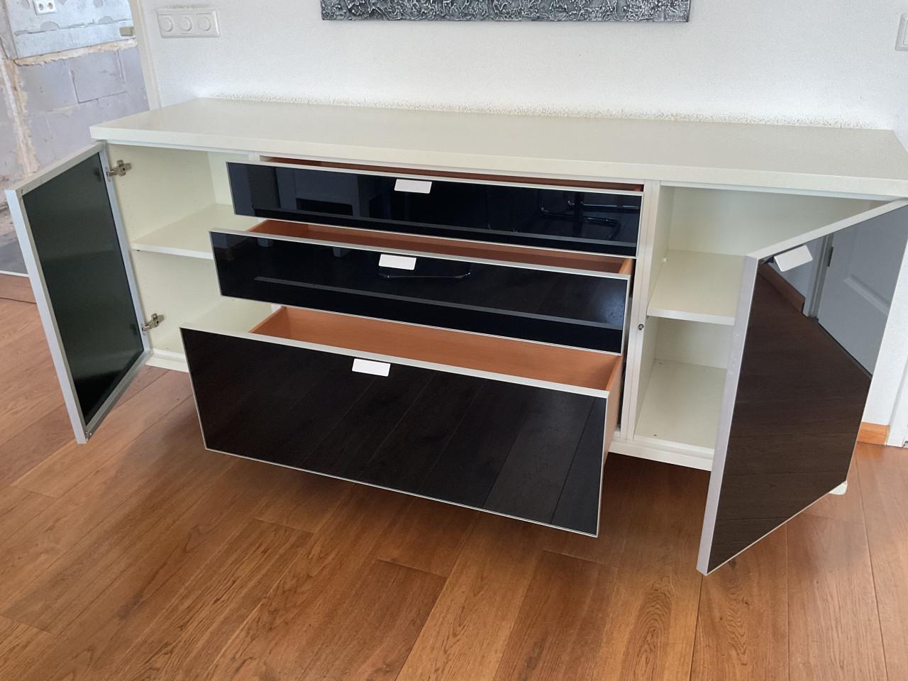 3-delige set Hülsta kasten ( 3 halen, 2 betalen! )