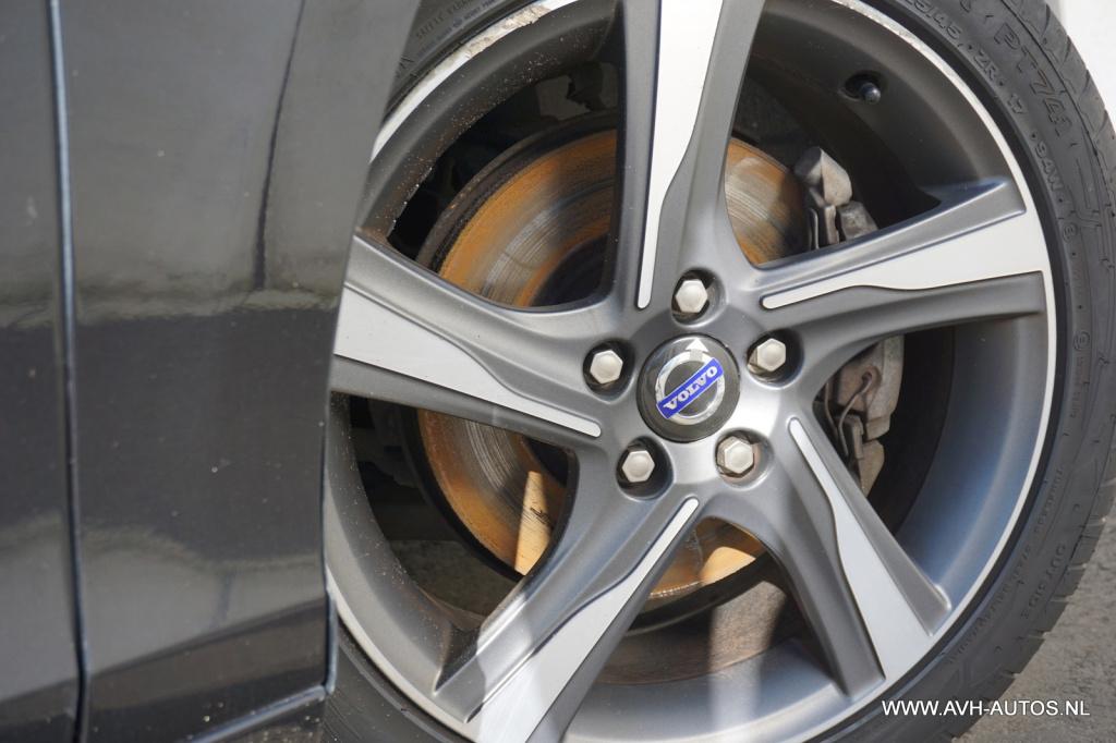 Volvo V40 1.6 t3 r-design