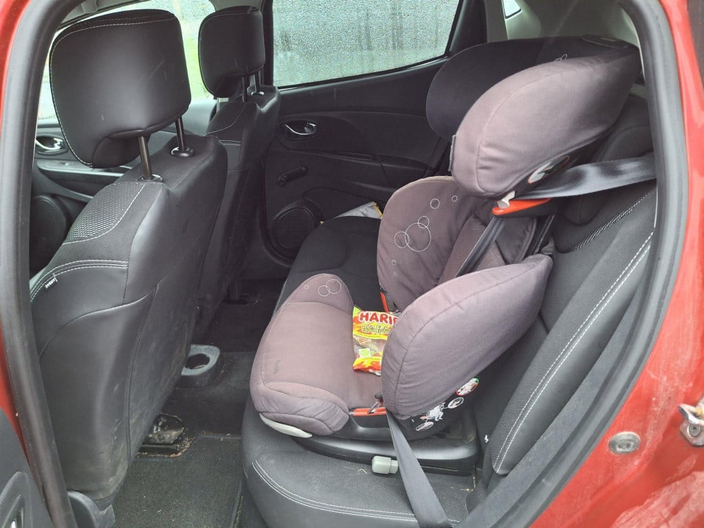 Renault Clio 0.9 tce expression | nieuw binnen, meer foto's volgen | airco 