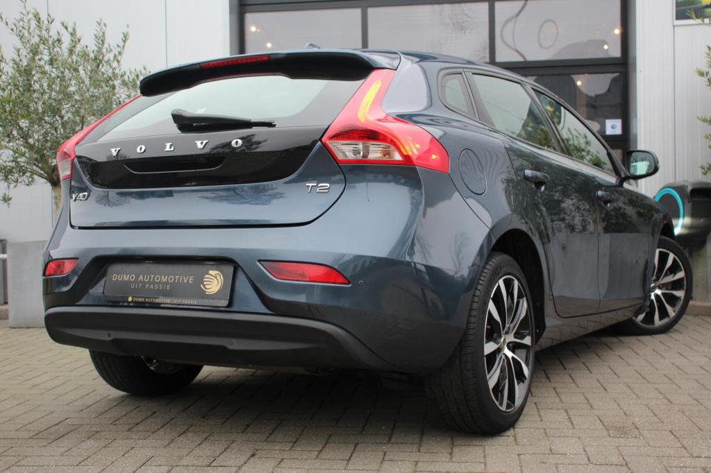 Volvo V40 1.5 t2 signature edition - leder - automaat - panoramadak - camer