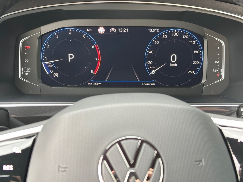 Volkswagen Tiguan Allspace 1.5 tsi 150pk dsg r-line | black line | trekhaak