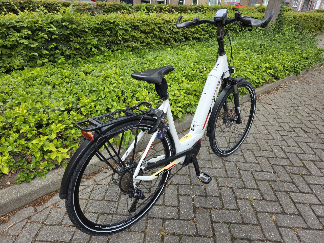 KTM Cento met Bosch Performance middenmotor en 500wh accu