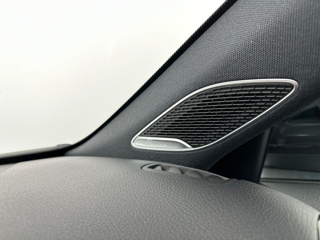 Mercedes-Benz A-Klasse 220 4matic amg pano acc sfeer memory