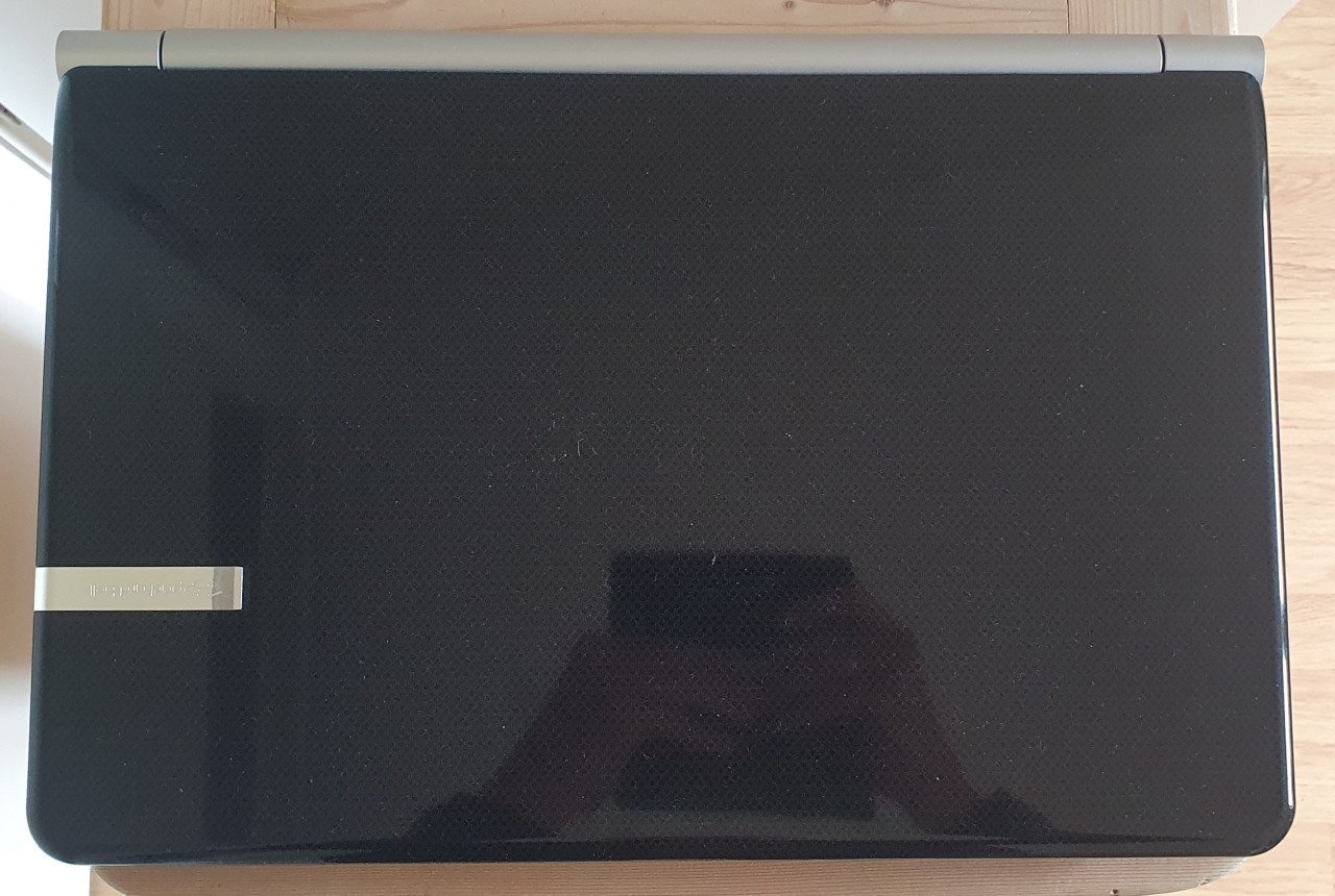 Laptop Packard Bell (Z book) 17.3 "