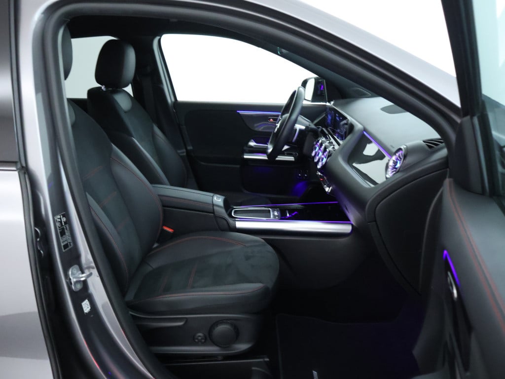 Mercedes-Benz Gla-klasse 250 e amg line | cruise control | sfeerverlichting