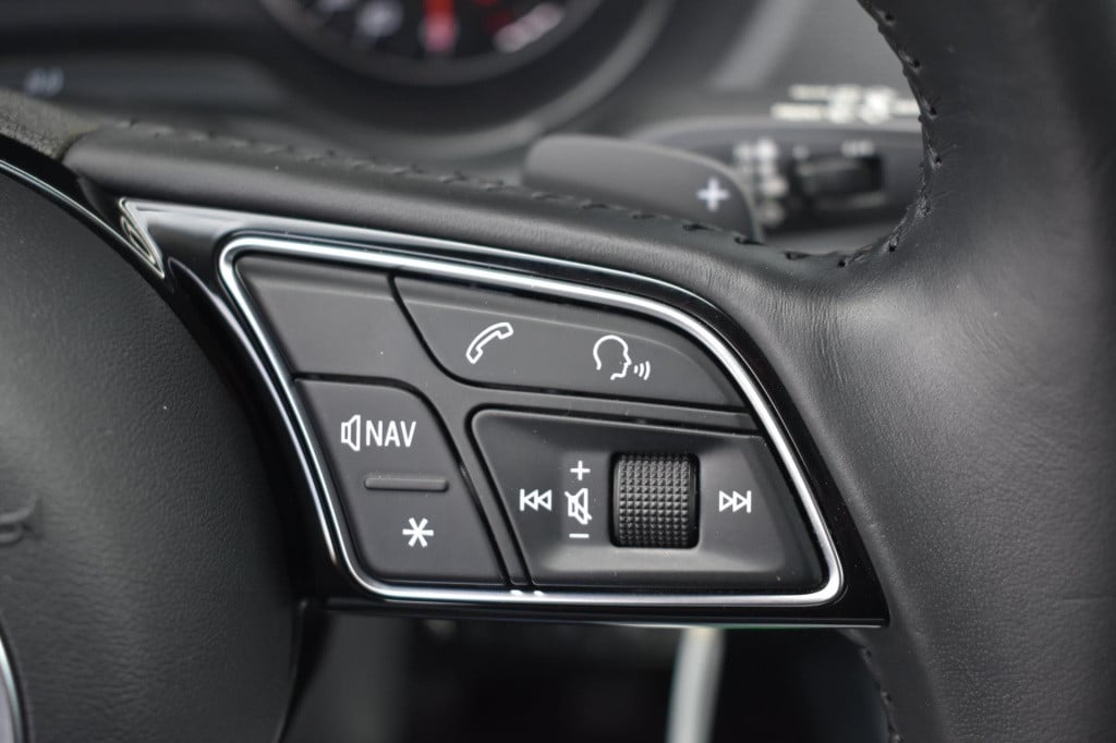 Audi Q2 35 tfsi epic | afn. trekhaak | navigatie | nap | cruise controle | 