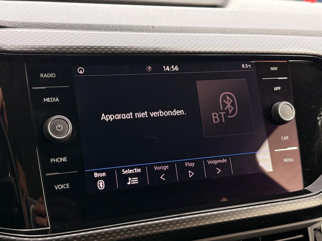 Volkswagen T-cross 1.0 tsi r-line | vc | acc | dab | trekhaak | stoelverwar