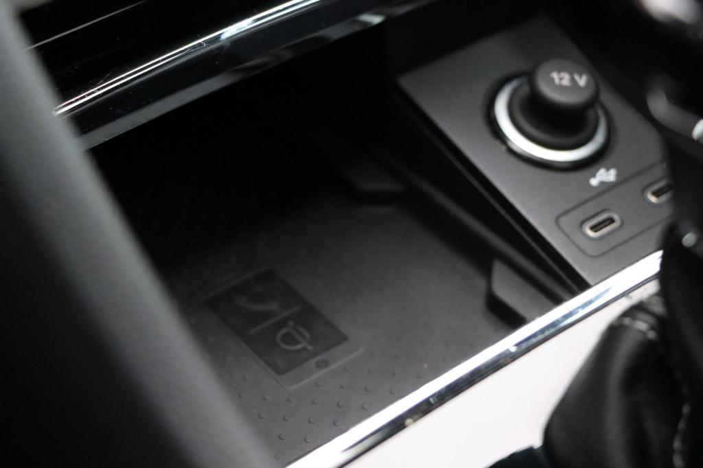 Skoda Karoq 1.5 tsi act sportline business