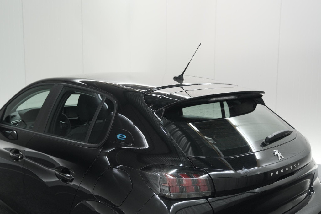 Peugeot 208 ev active pack 50 kwh | apple carplay | parkeersensoren | navig