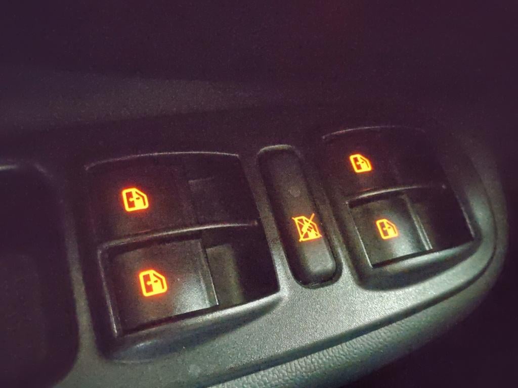 Fiat 500 L 0.9 twinair lounge | trekhaak | panorama