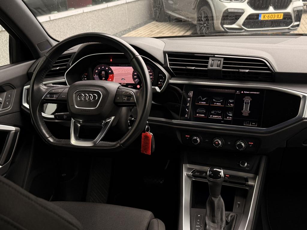 Audi Q3 40 tfsi quattro s-line | matrix | parkeersensoren | drive select | 