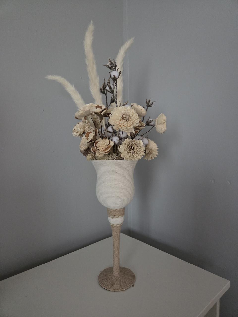 Droogbloemen in vaas