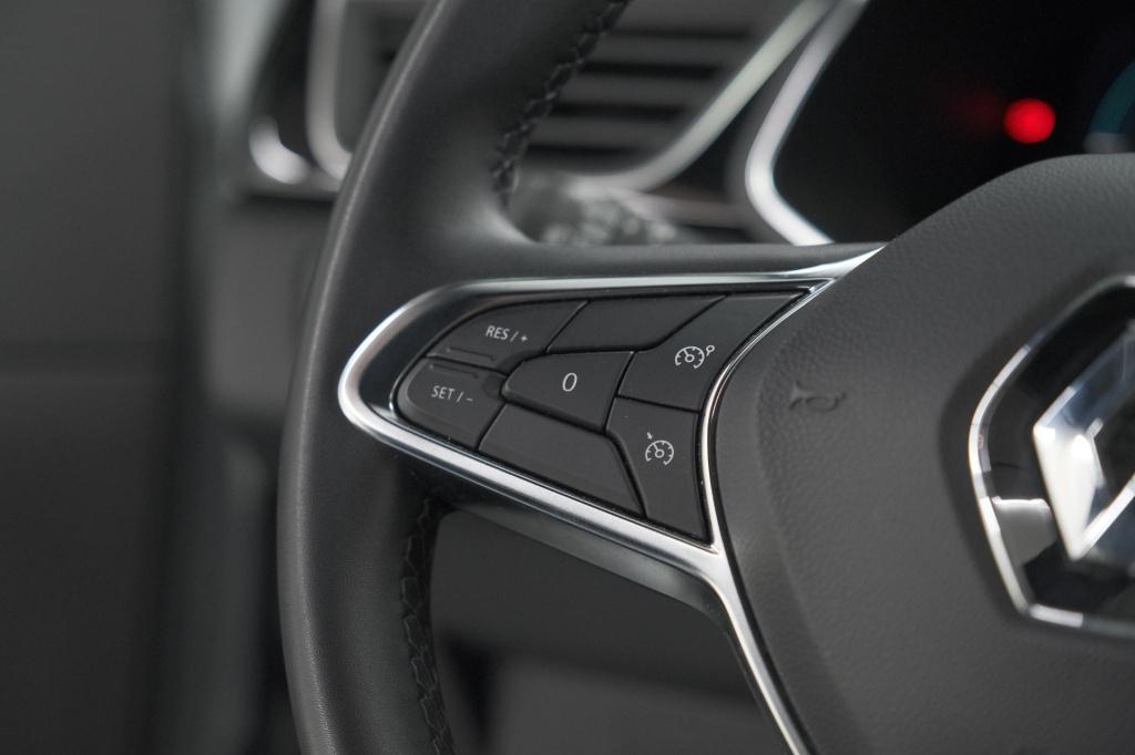 Renault Captur 1.6 e-tech hybrid 145 sl rive gauche | trekhaak | camera | a