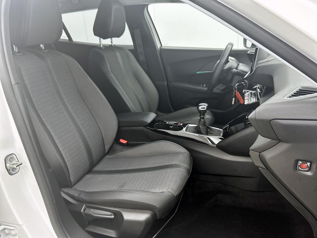 Peugeot 2008 100 pk allure | rijklaar | parkeerhulp | apple carplay | 17" l
