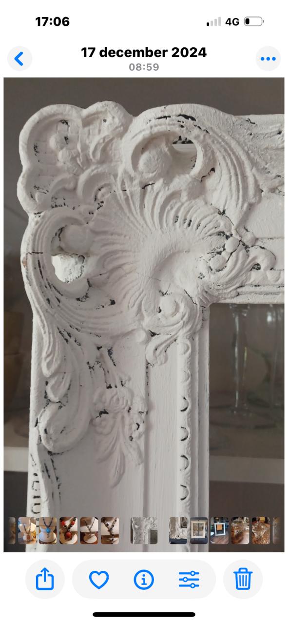 Grote witte Baroklijst