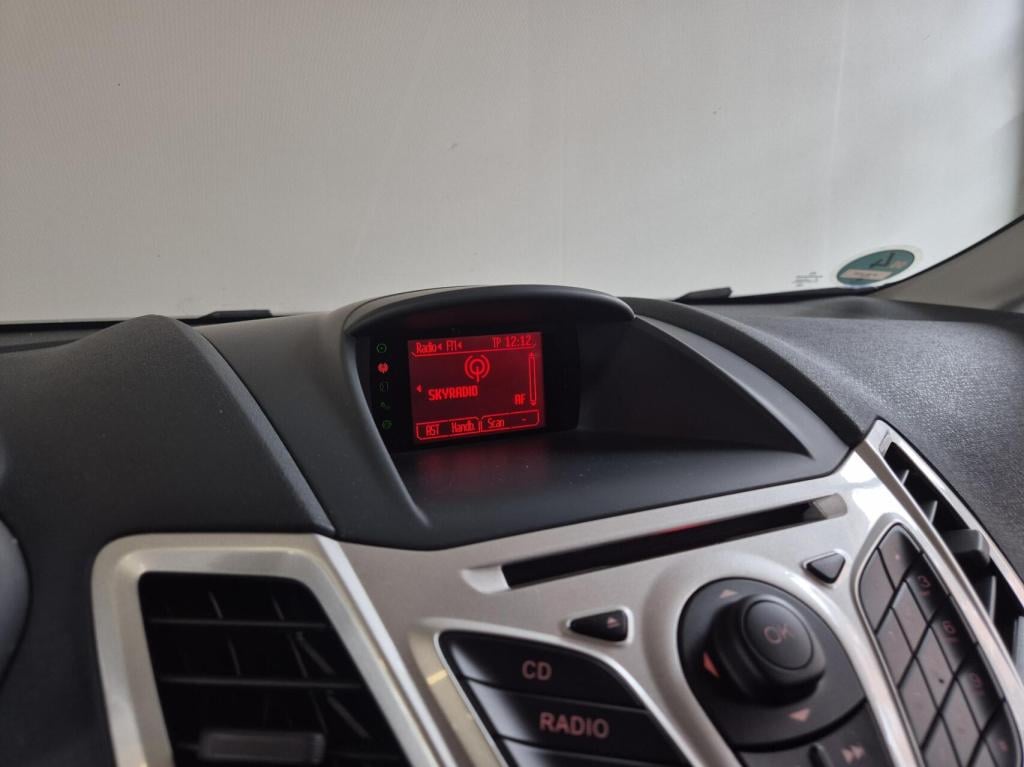 Ford Fiesta 1.25 titanium