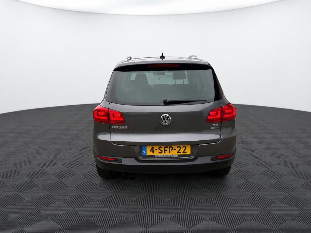 Volkswagen Tiguan 1.4 tsi sport&style