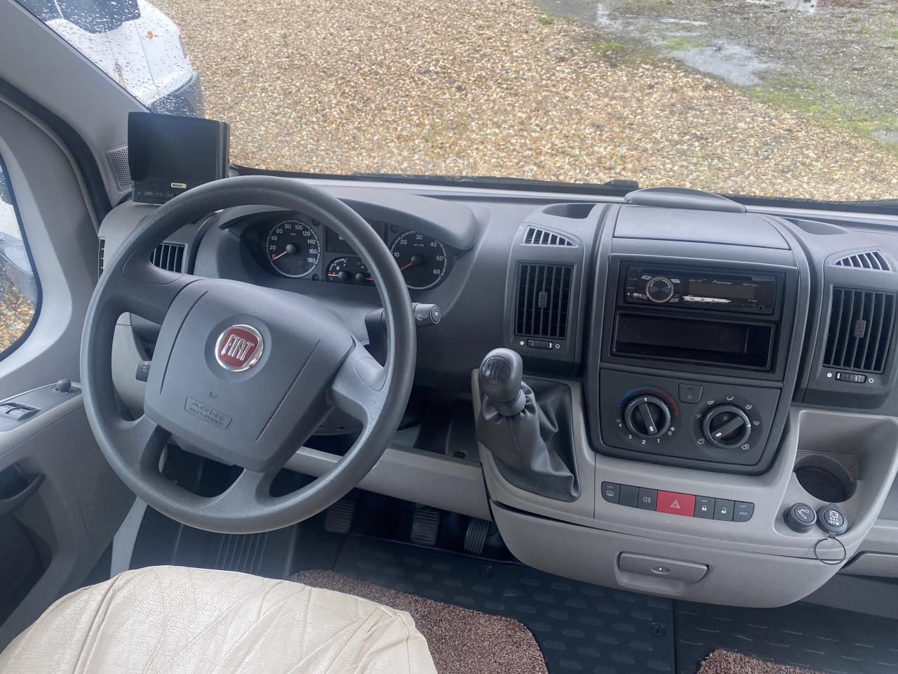 Elnagh Prince 55L  - Luxe gezinscamper vol comfort en vrijheid!